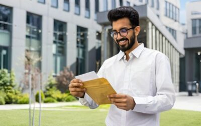 Document Collection Service in Mumbai & Courier to Your Doorsteps